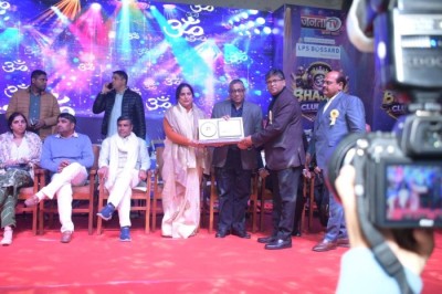 Janta TV and LPS Bossard jointly hosted “Bhajan Clubbing,” blending devotion and live music, at Bhagat Phool Singh Women University